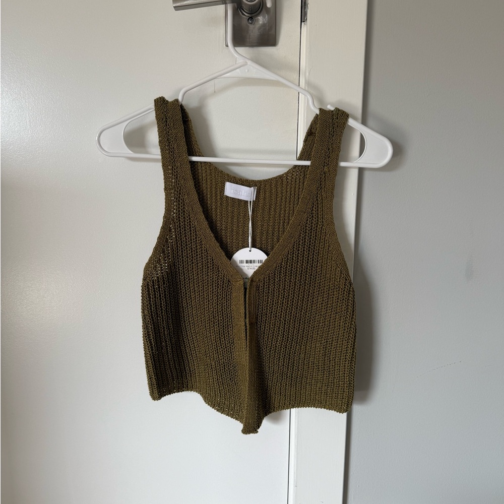 Isalis Knot Crop Vest in Cove (Olive Green)